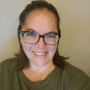 Meet your Posher, Jen